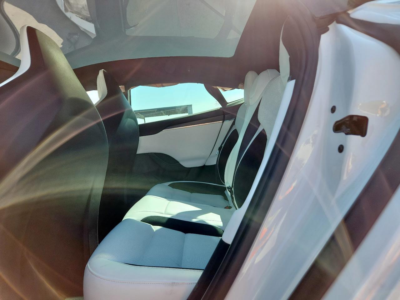 2025 TESLA MODEL S