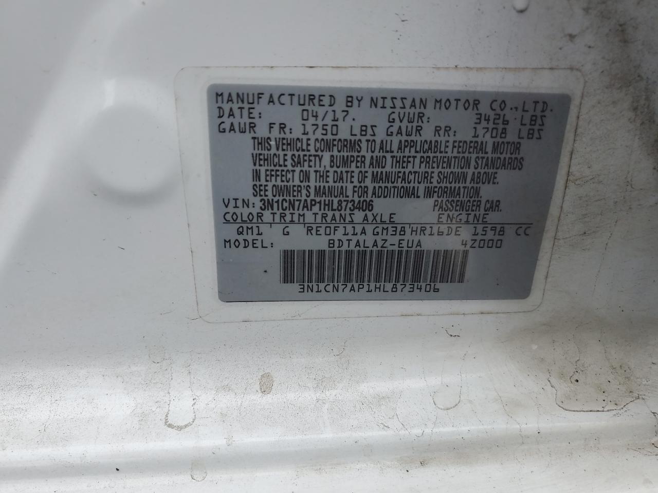 2017 NISSAN VERSA