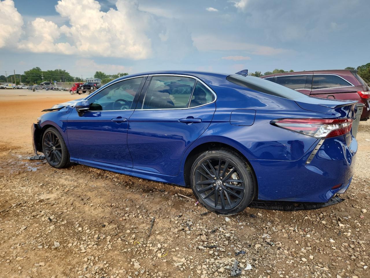 2024 TOYOTA CAMRY