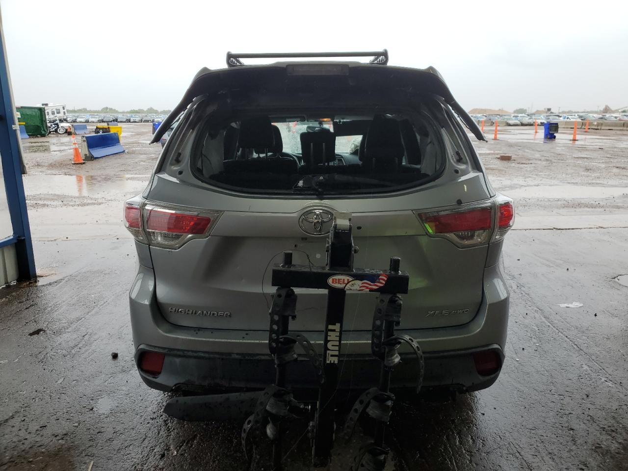 2015 TOYOTA HIGHLANDER