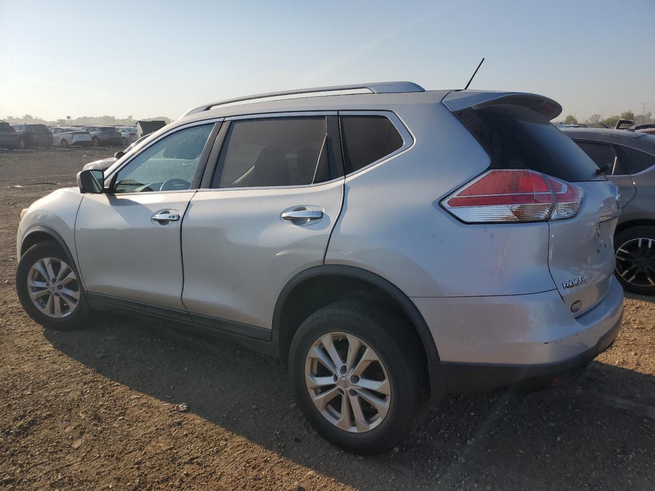 2016 NISSAN ROGUE