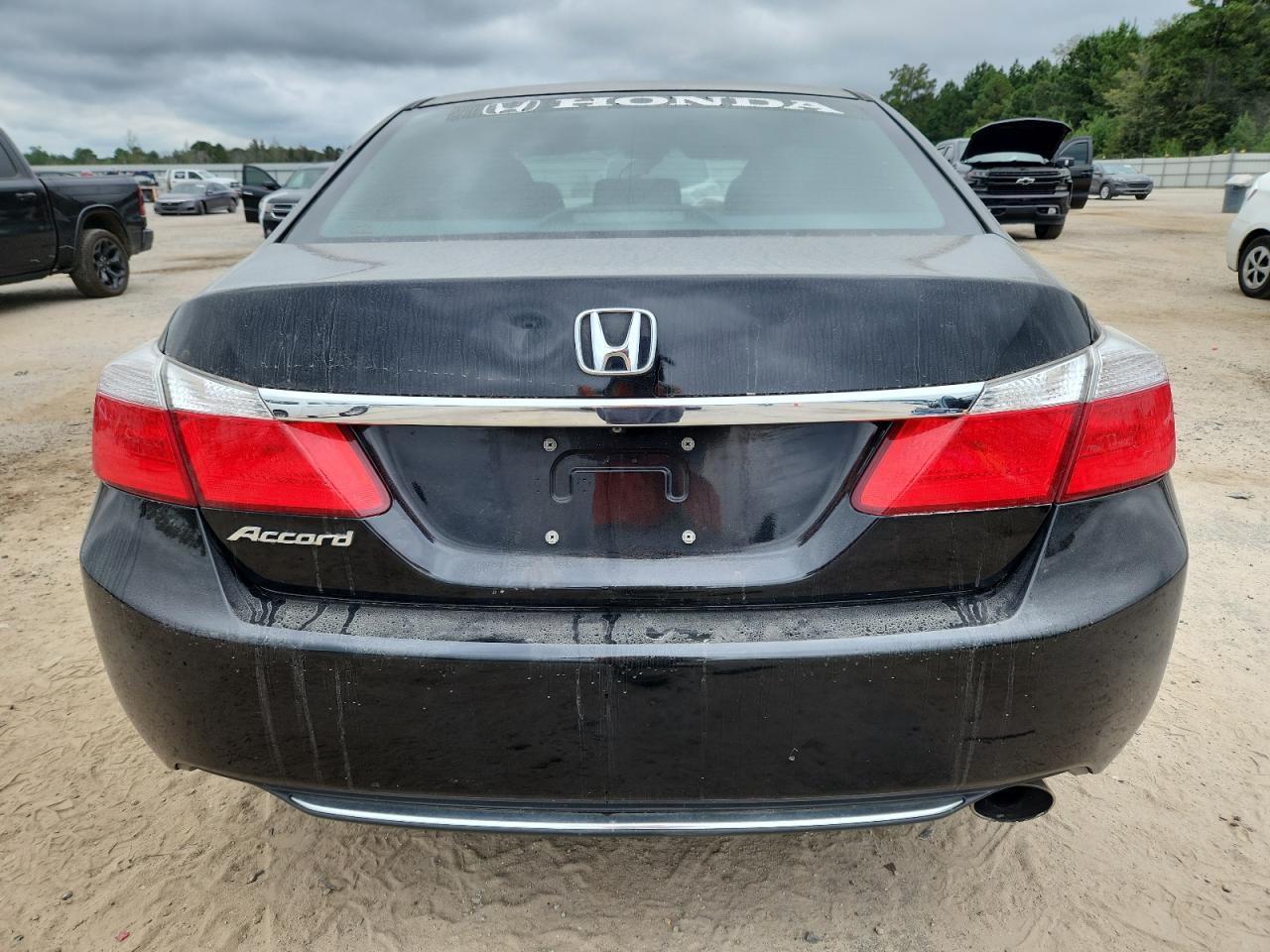2015 HONDA ACCORD