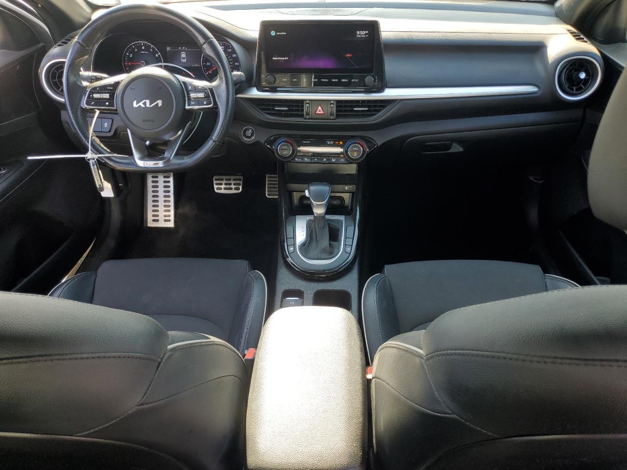 2022 KIA FORTE