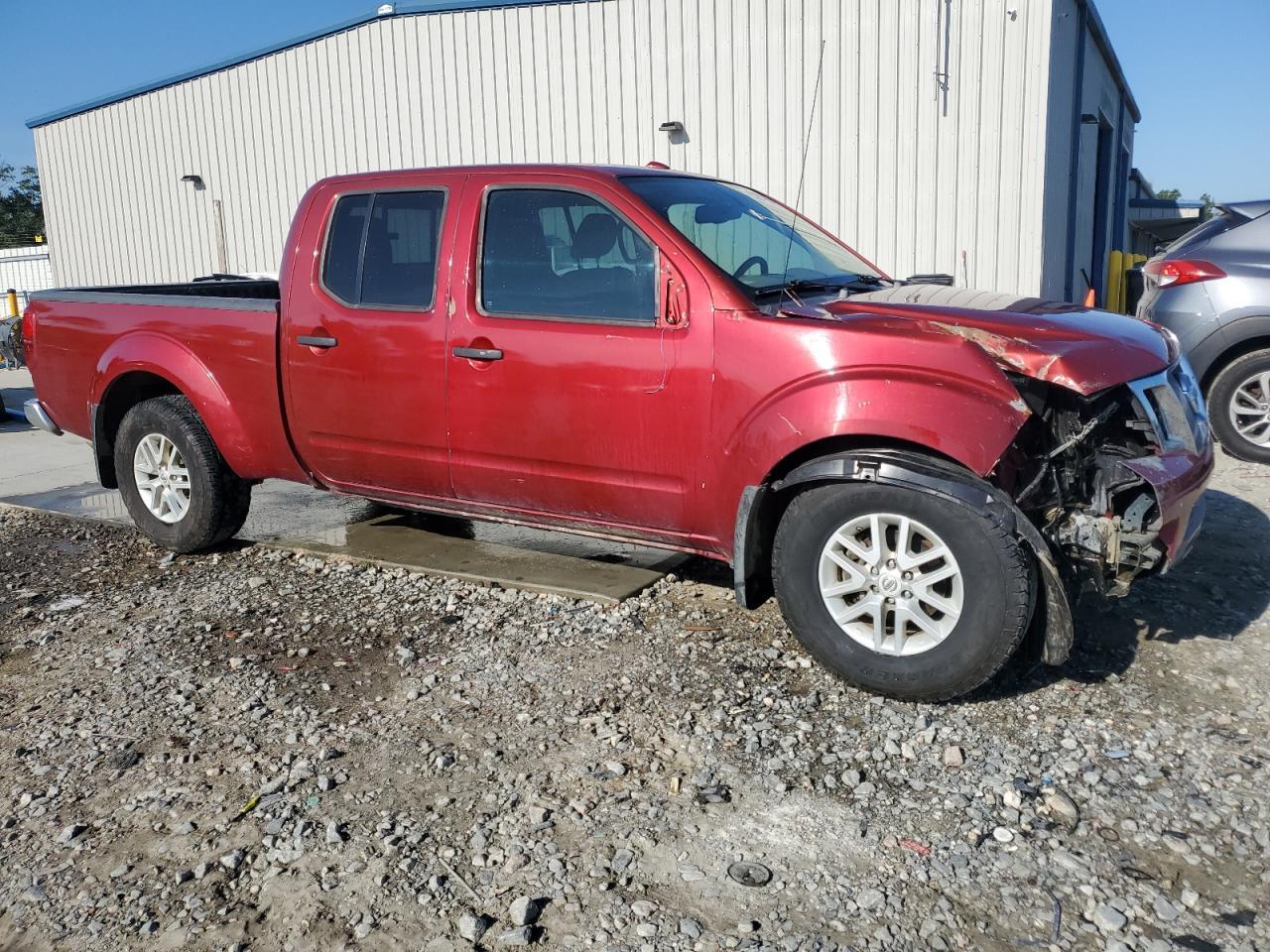 2017 NISSAN Frontier
