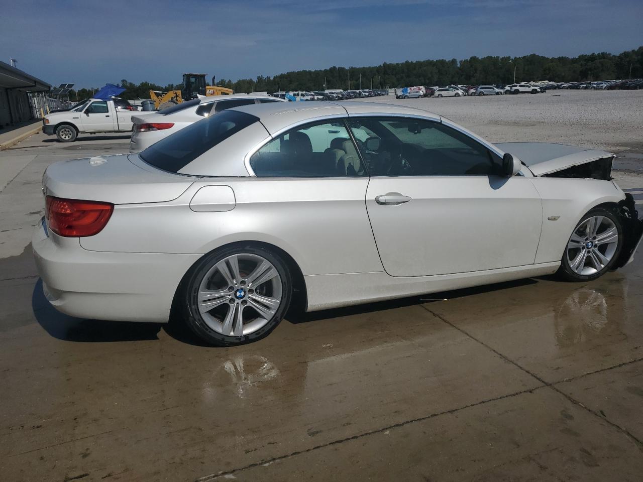 2011 BMW 3 SERIES