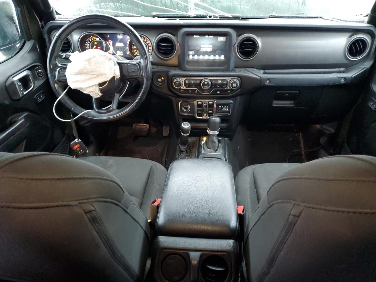 2022 JEEP Gladiator