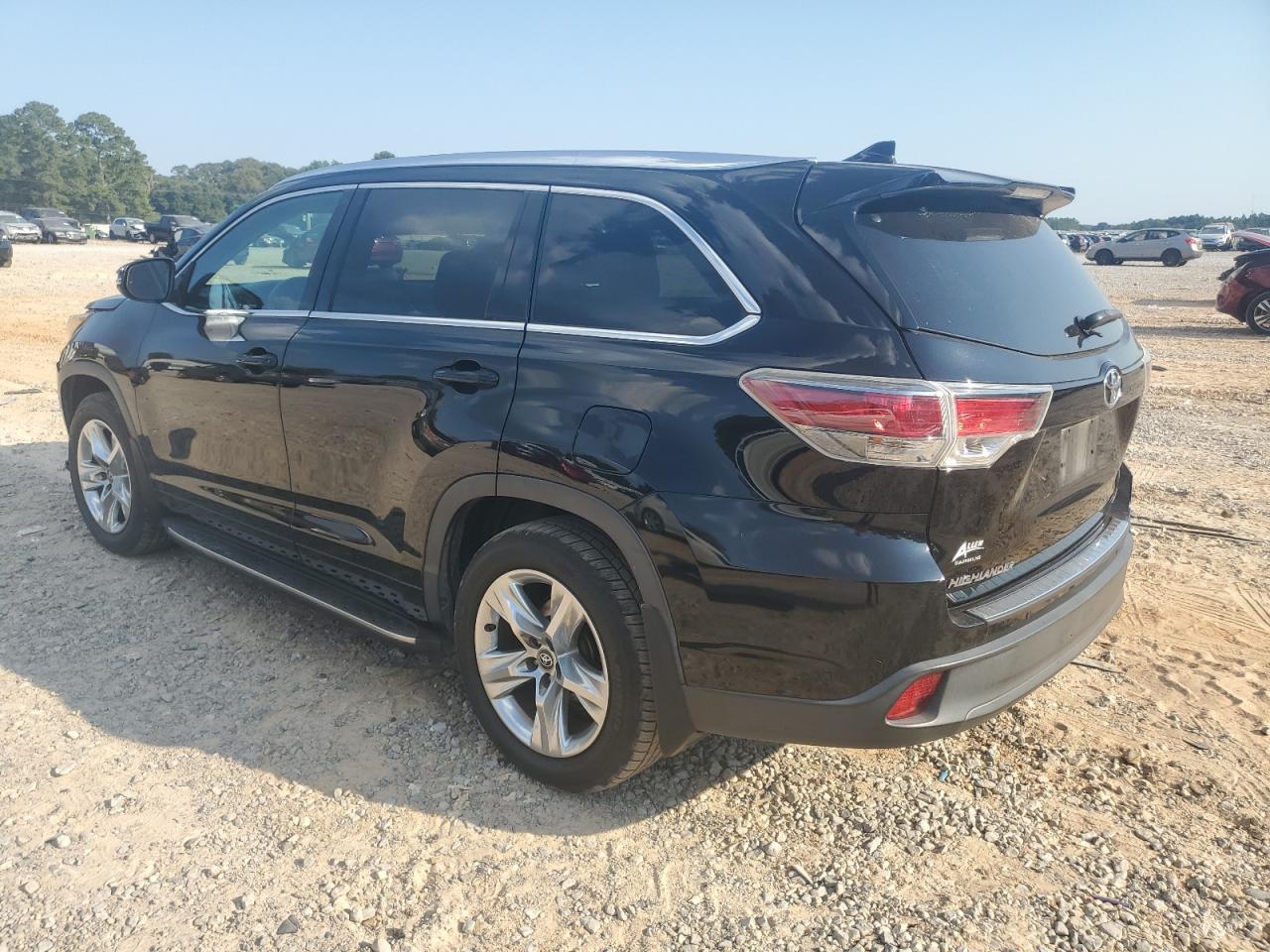 2016 TOYOTA HIGHLANDER