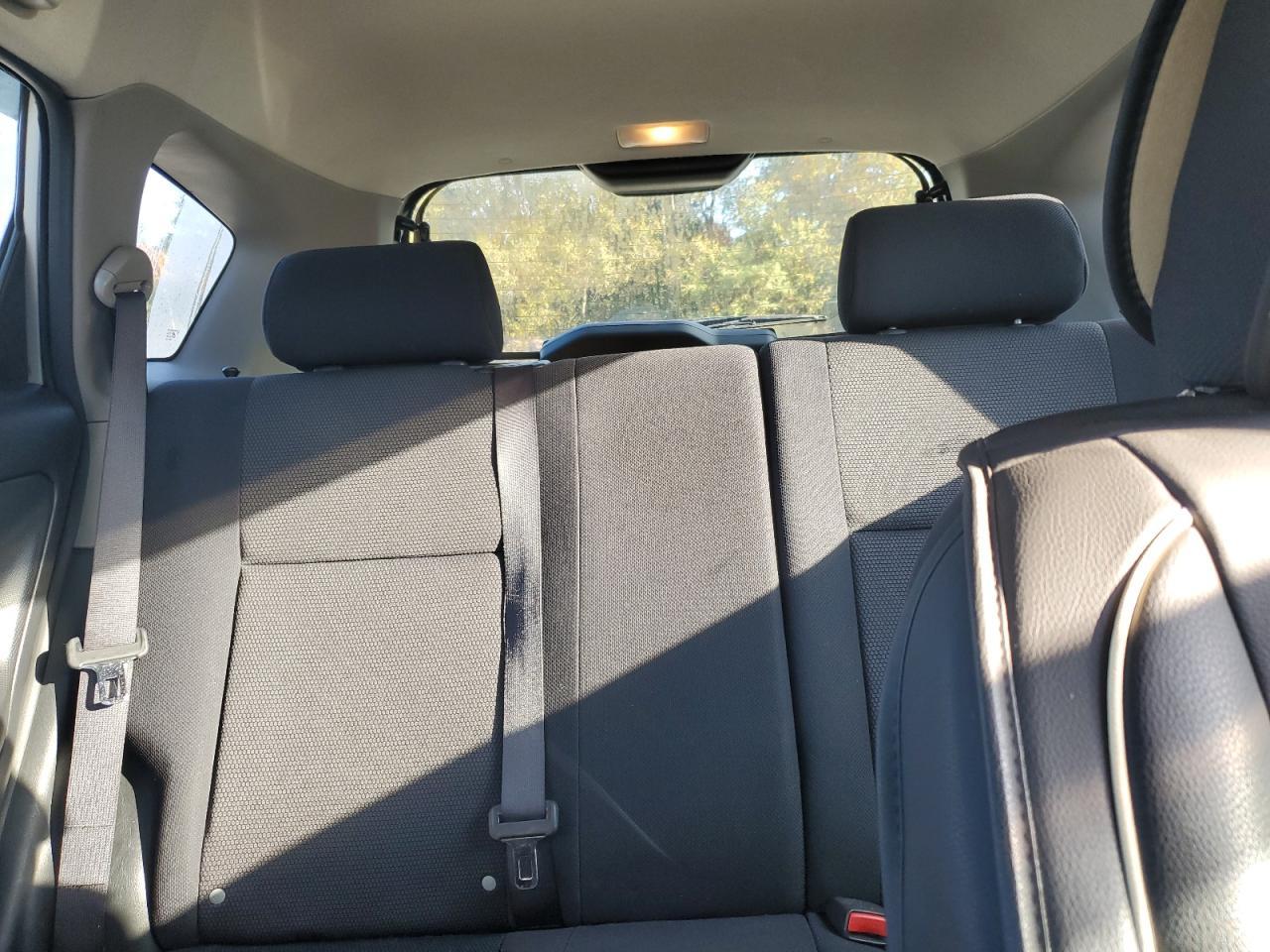2005 PONTIAC VIBE