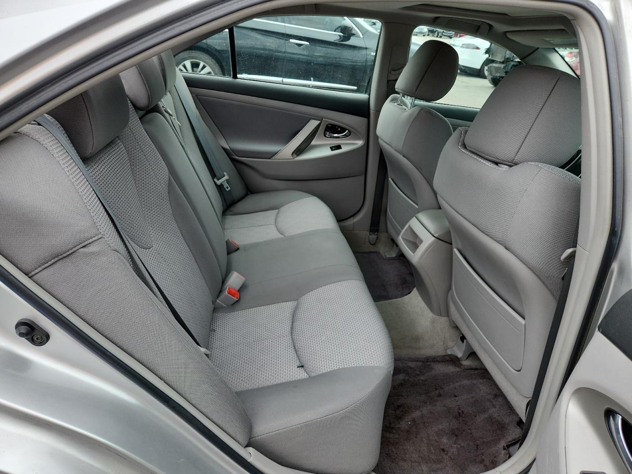 2011 TOYOTA CAMRY