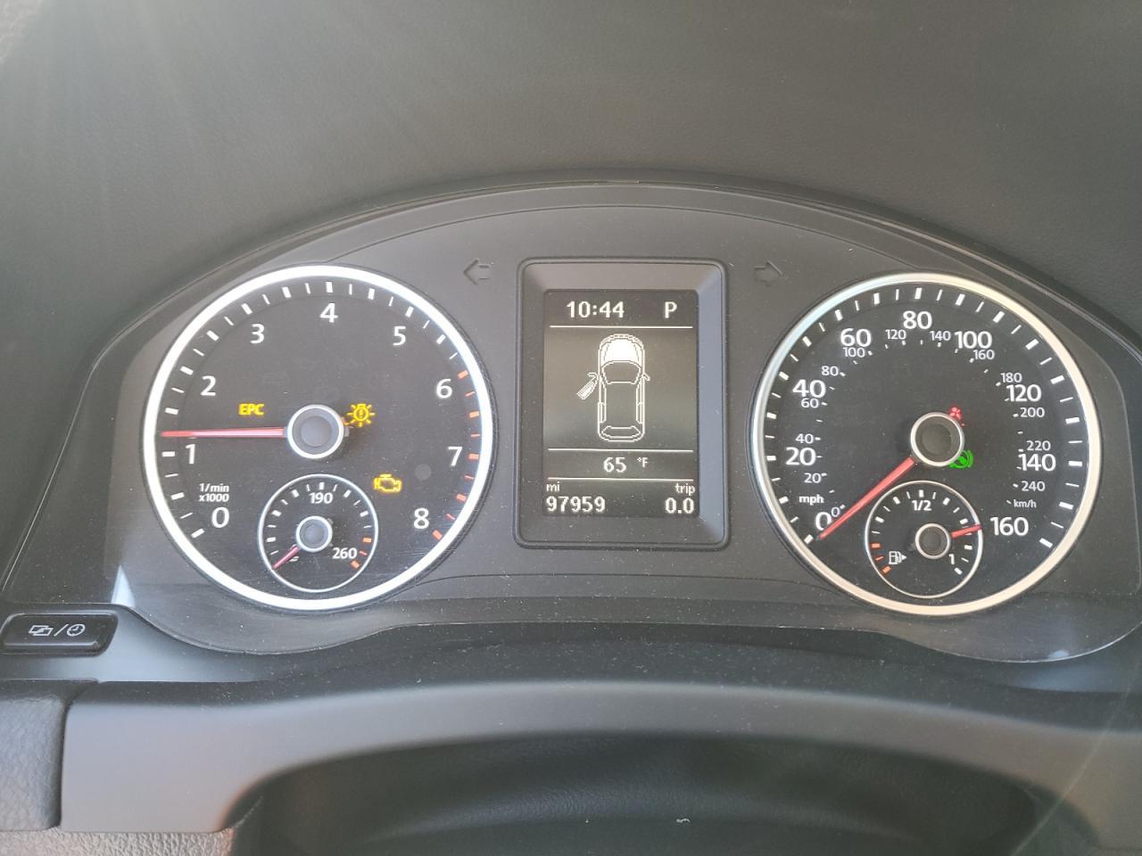 2016 VOLKSWAGEN TIGUAN