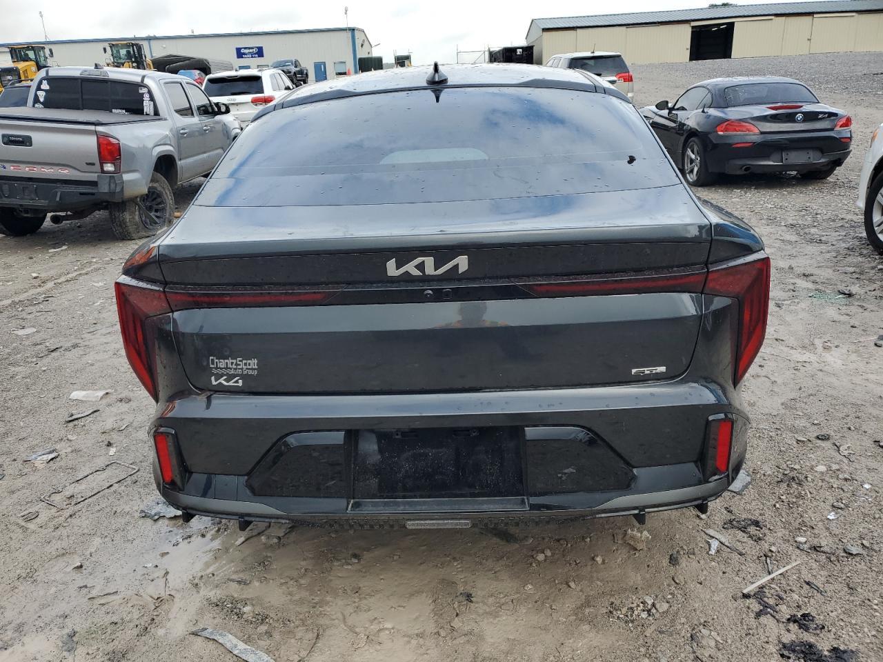 2025 KIA K4