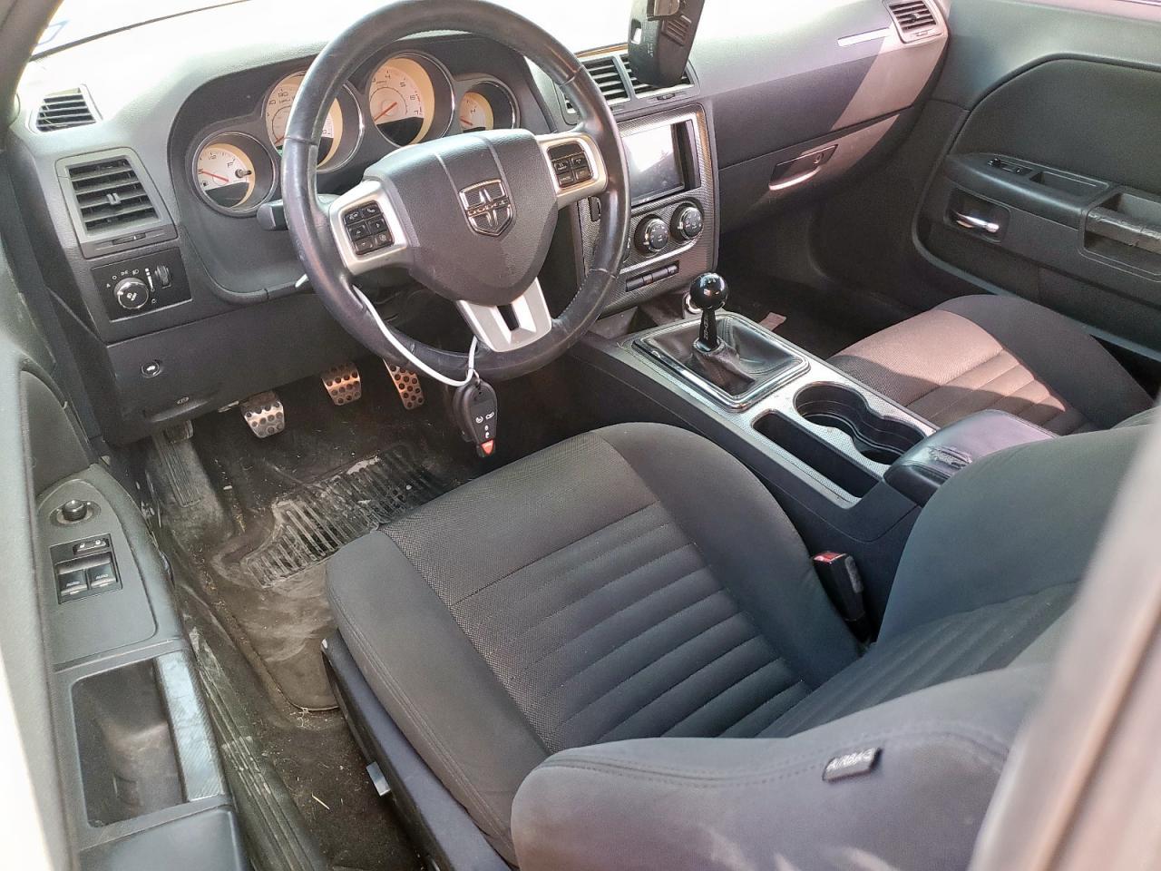 2012 DODGE Challenger