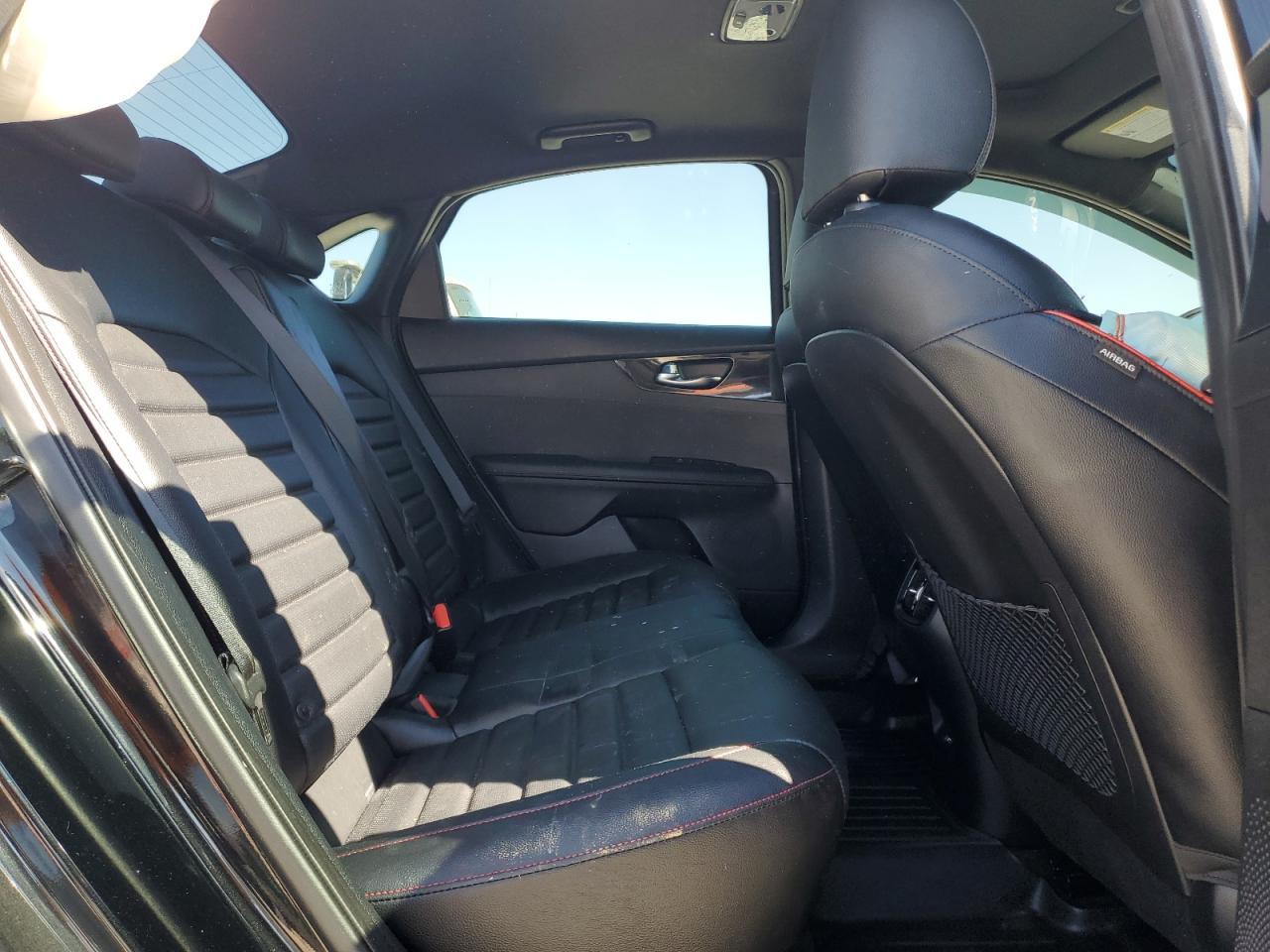 2024 KIA FORTE