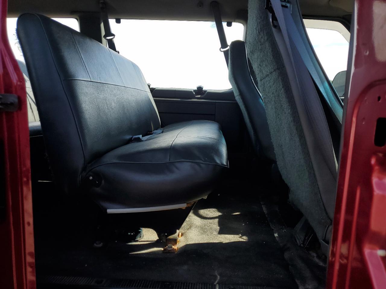 1994 FORD Econoline E350