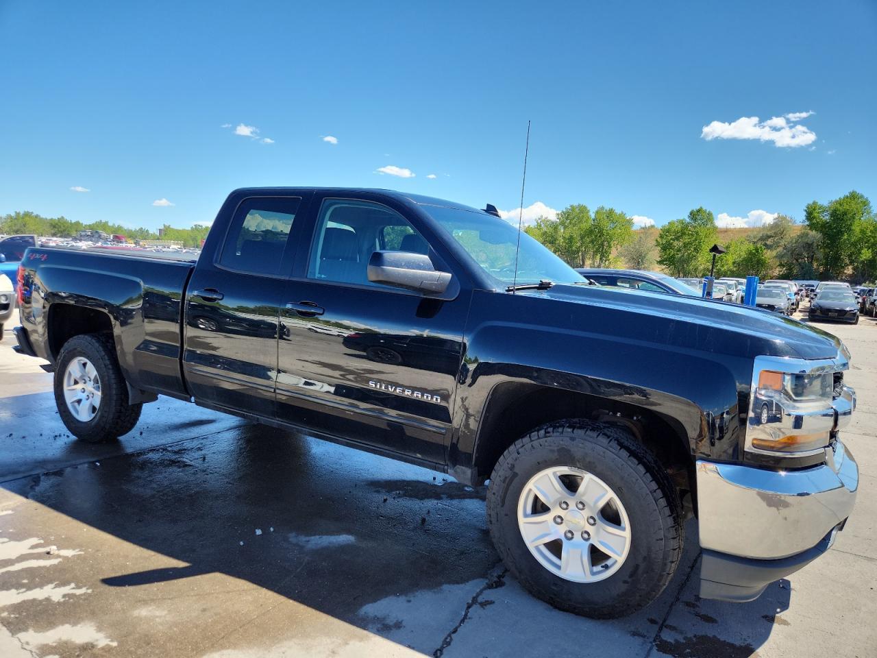 2018 CHEVROLET Silverado