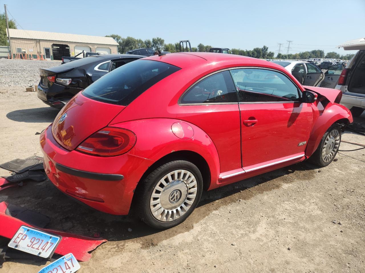 2012 VOLKSWAGEN Beetle
