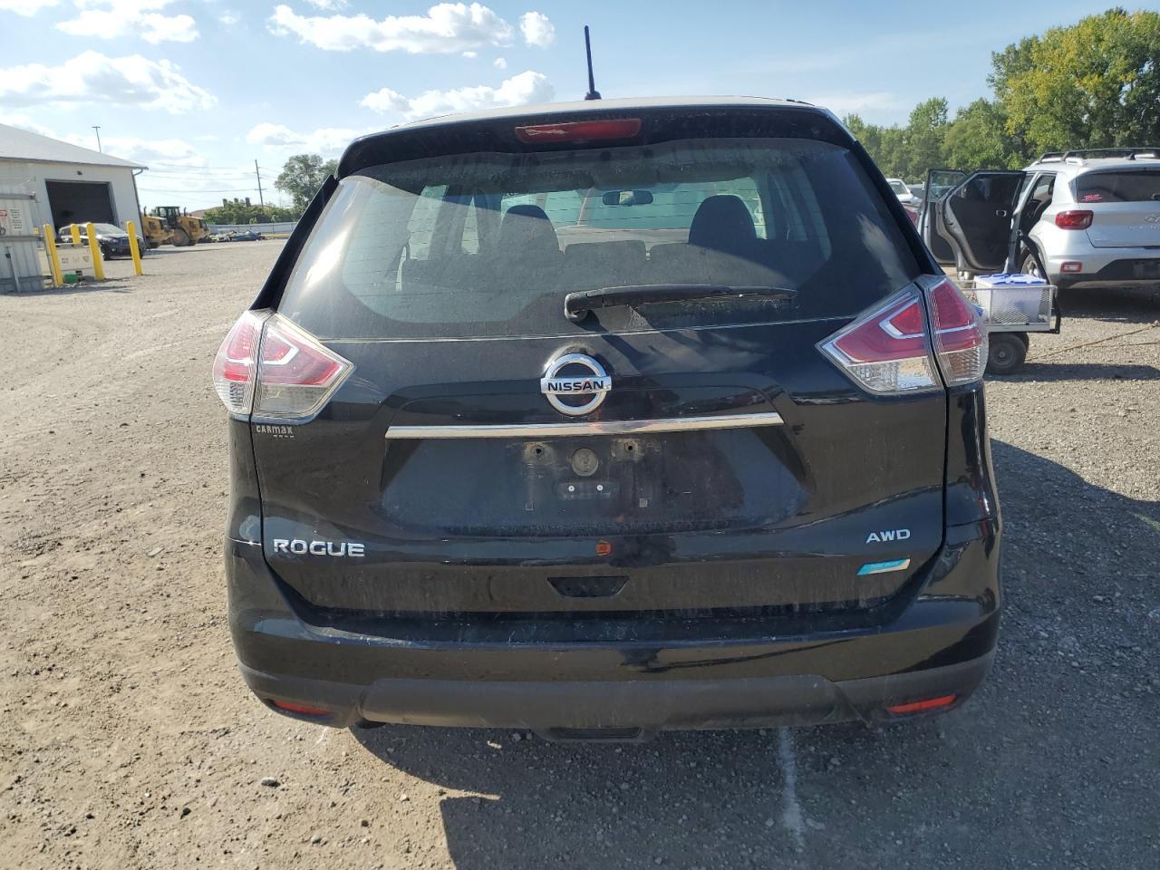 2014 NISSAN ROGUE