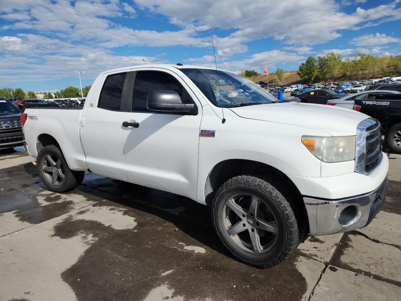 2012 TOYOTA TUNDRA