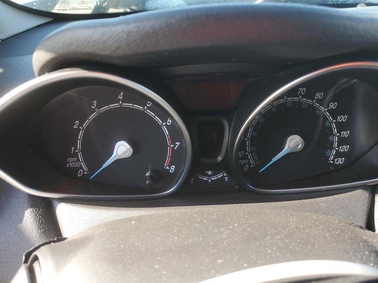 2016 FORD Fiesta