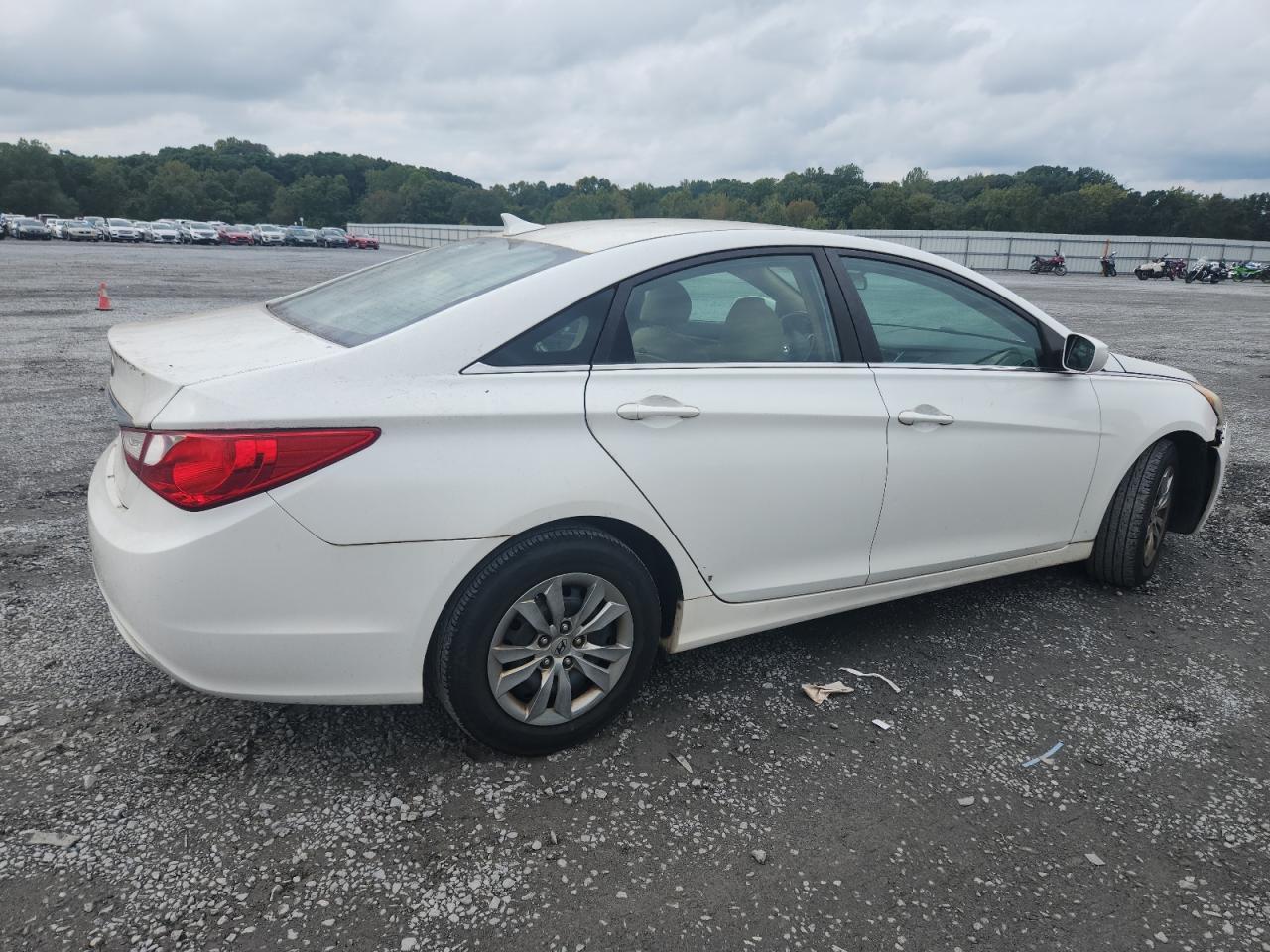 2011 HYUNDAI SONATA