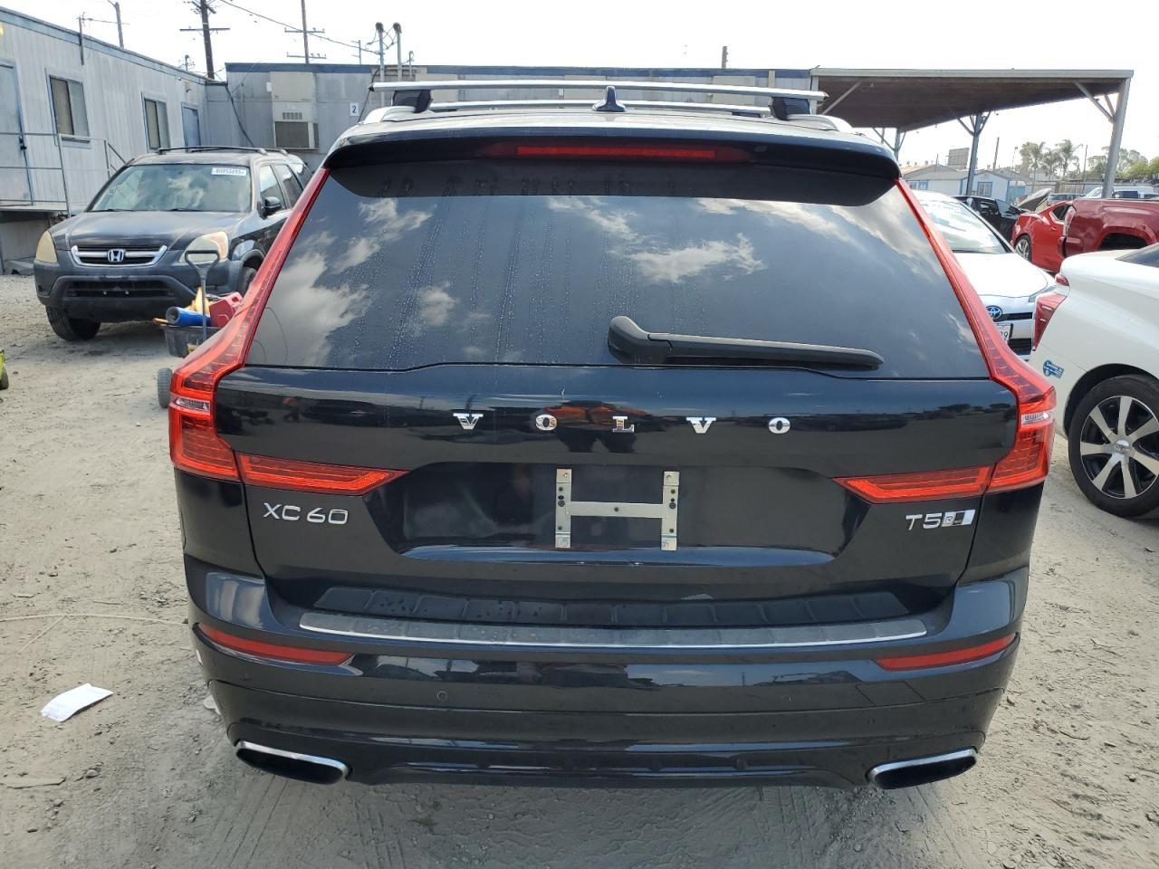2019 VOLVO XC60