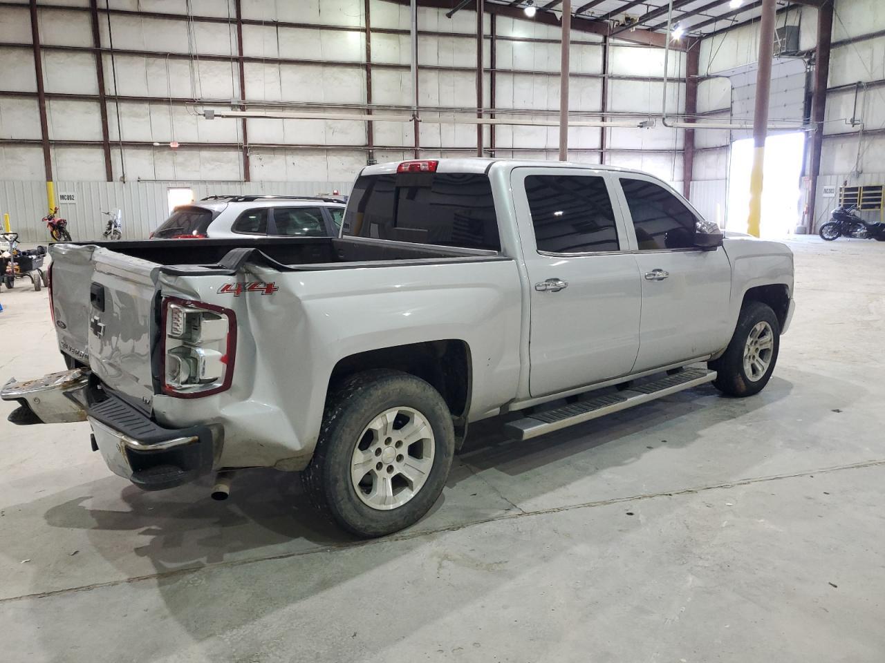 2017 CHEVROLET Silverado