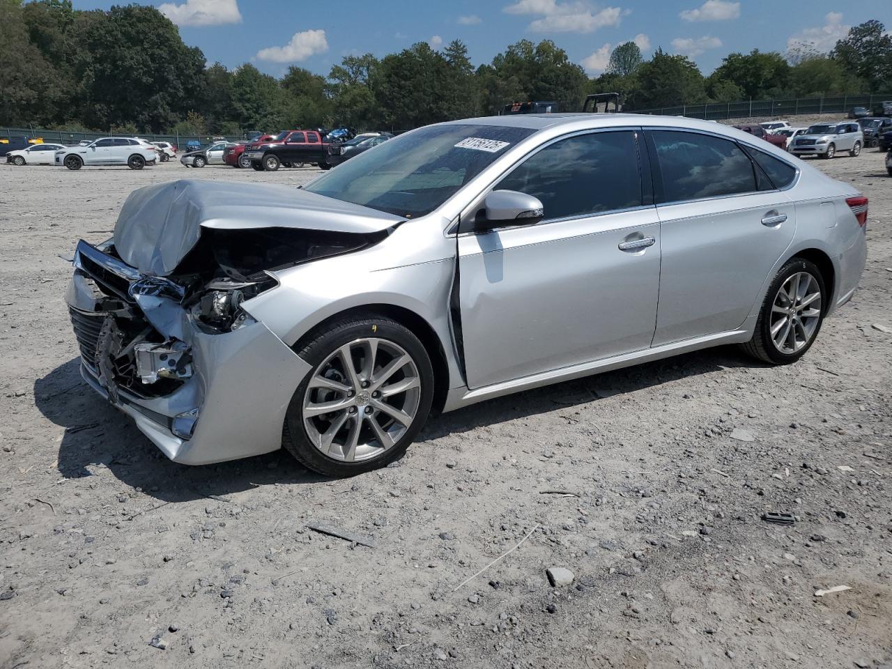 2014 TOYOTA Avalon