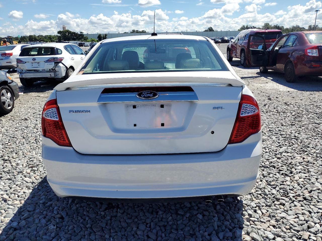 2010 FORD FUSION