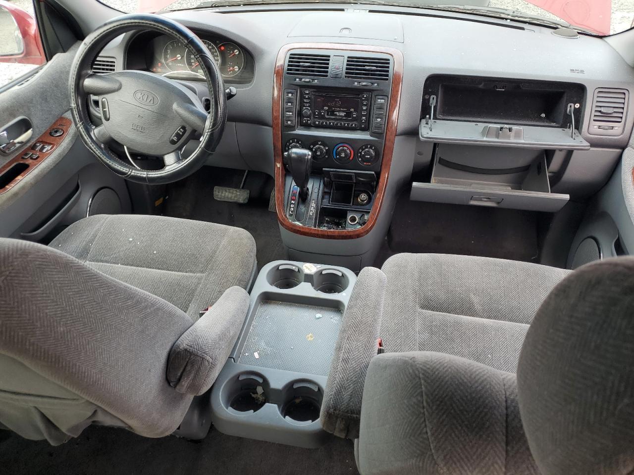 2002 KIA SEDONA