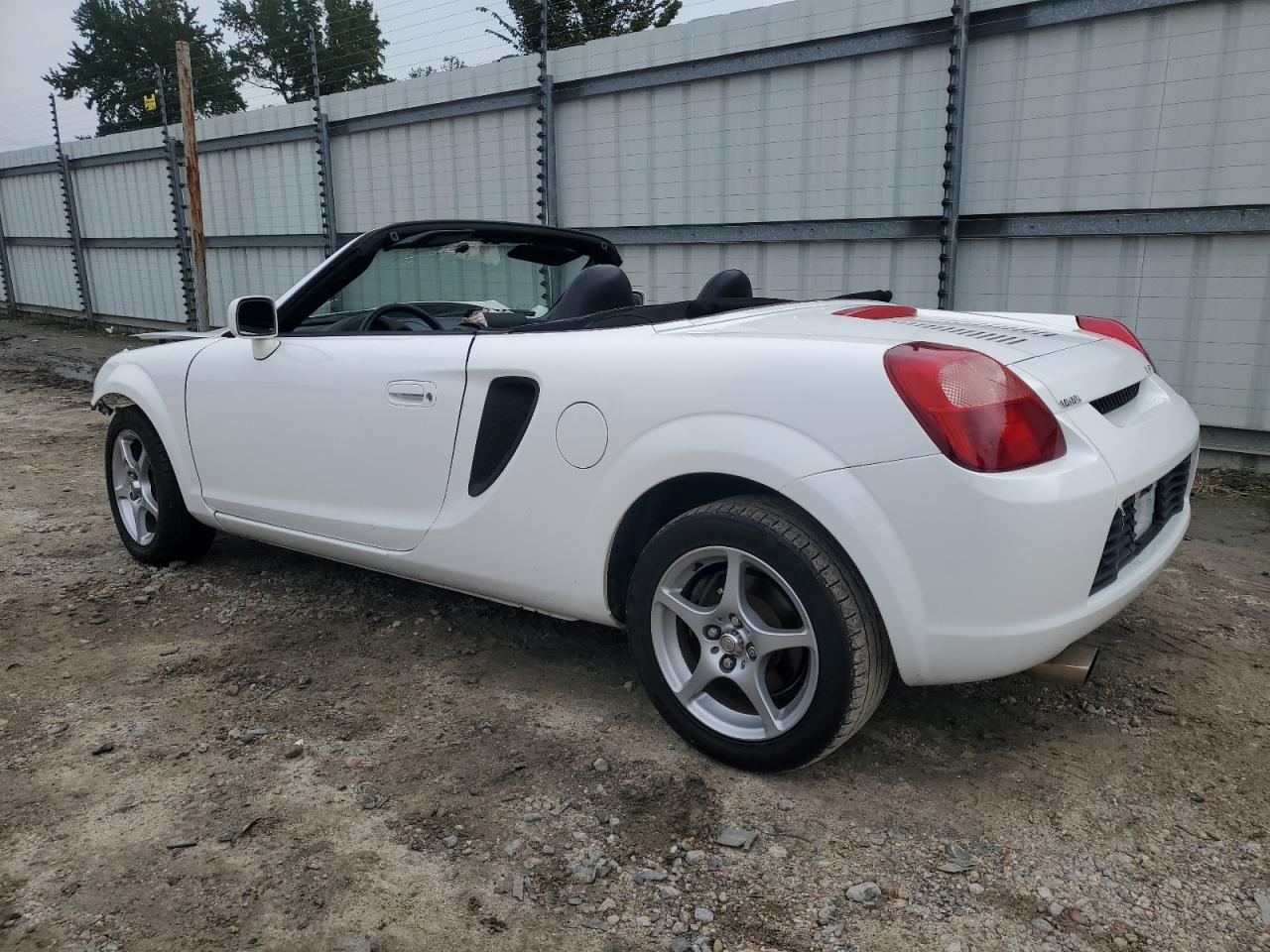 2001 TOYOTA Mr2
