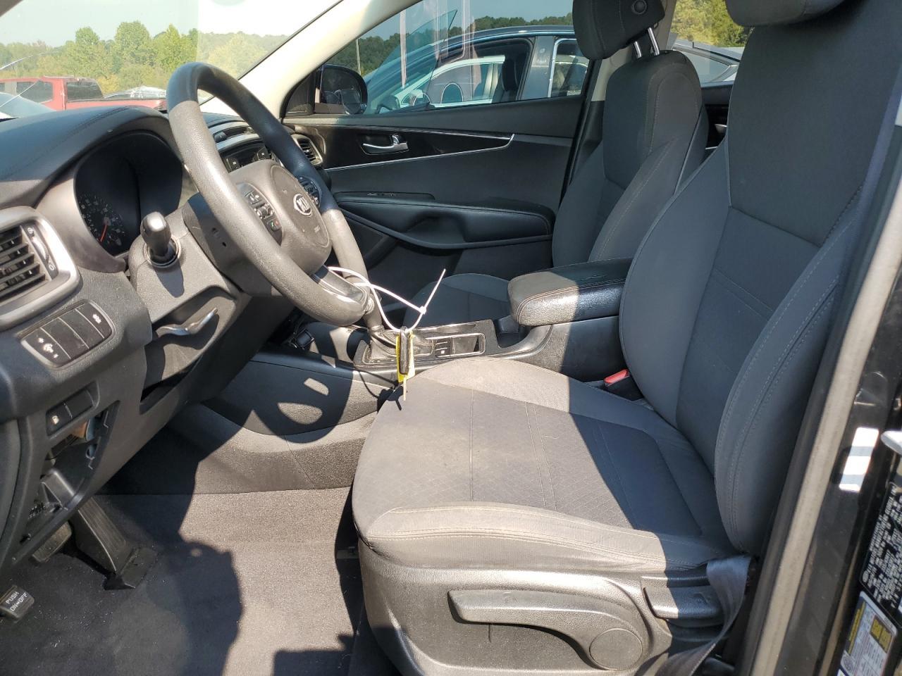 2017 KIA SORENTO