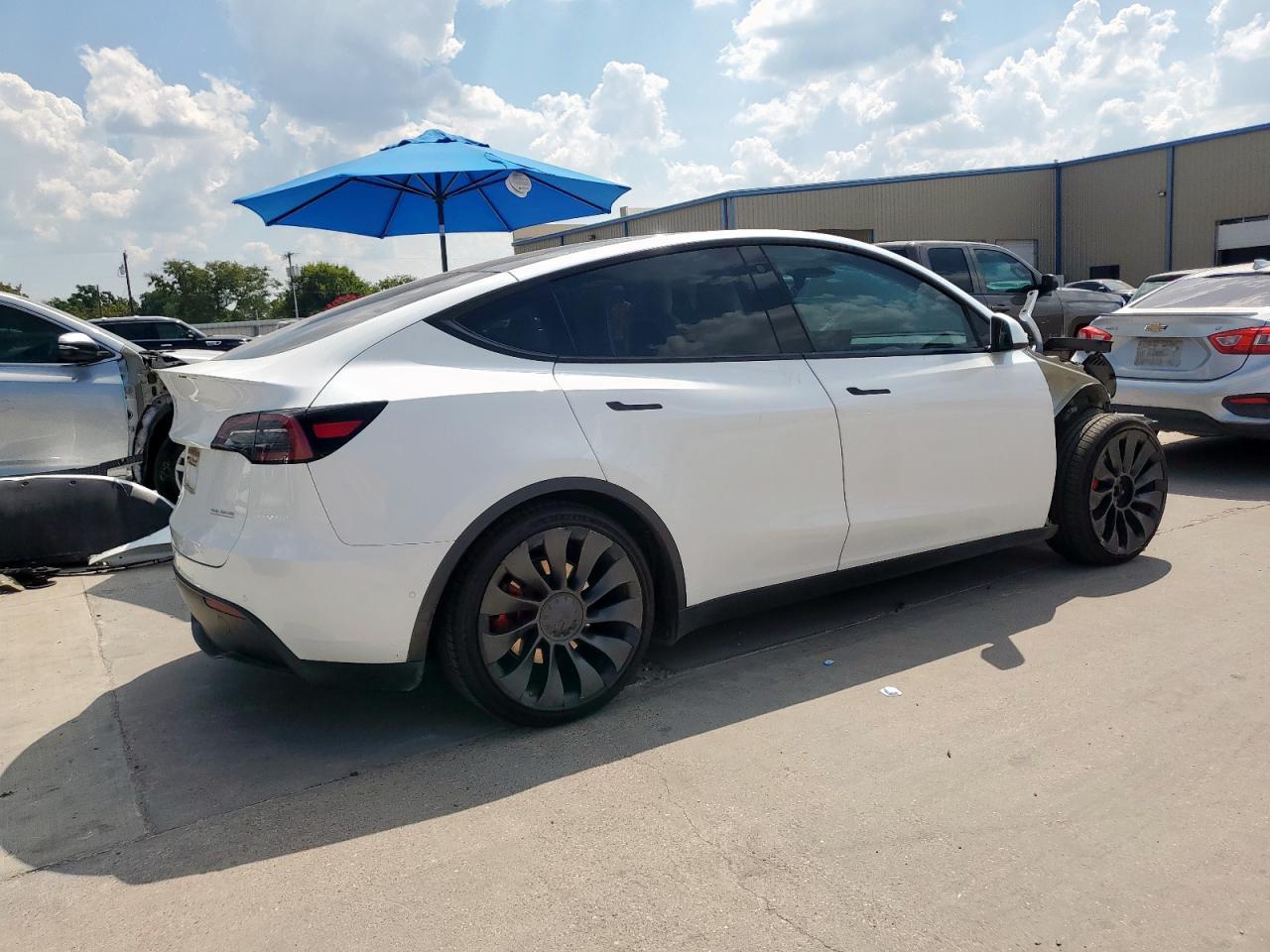 2022 TESLA MODEL Y