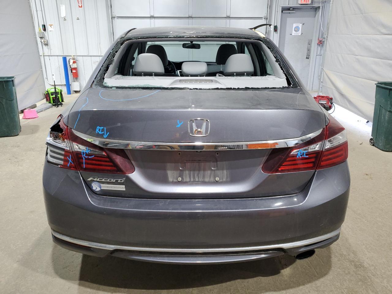 2016 HONDA ACCORD