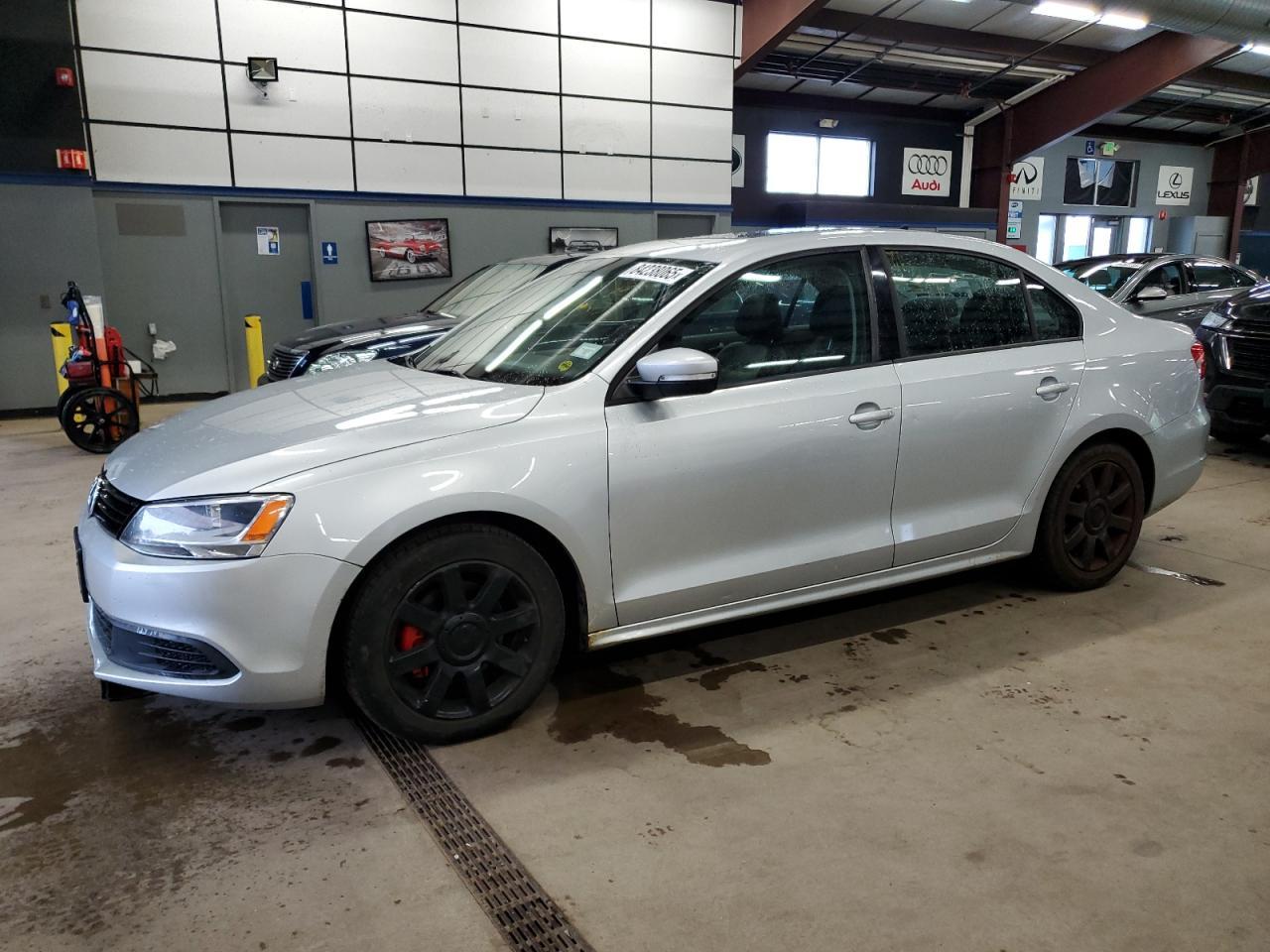2014 VOLKSWAGEN JETTA