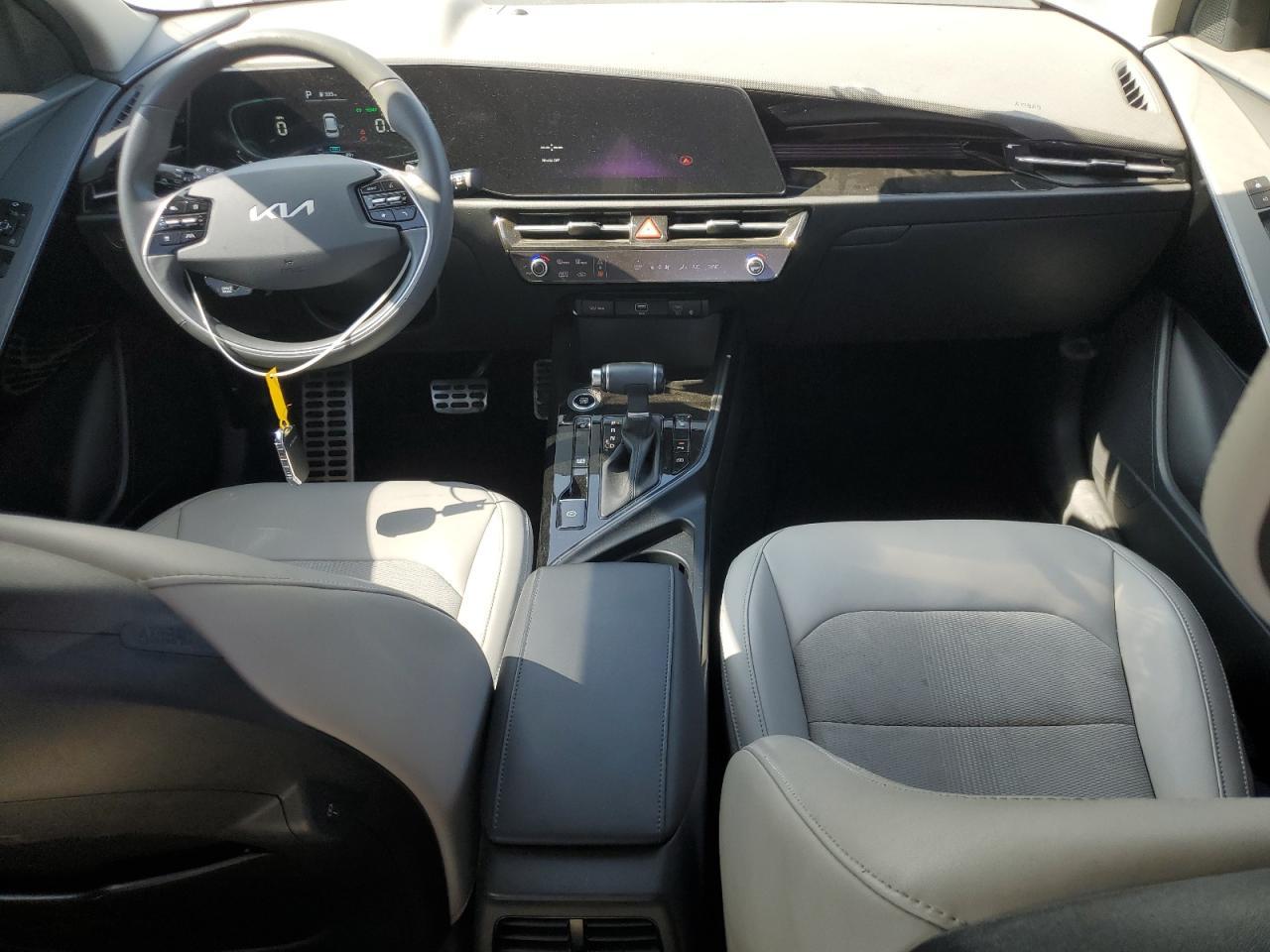 2024 KIA Niro