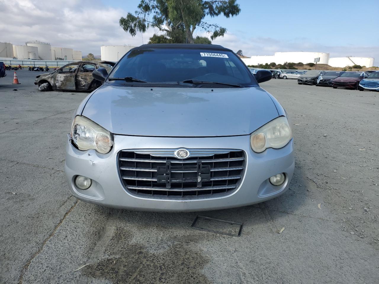 2005 CHRYSLER Sebring