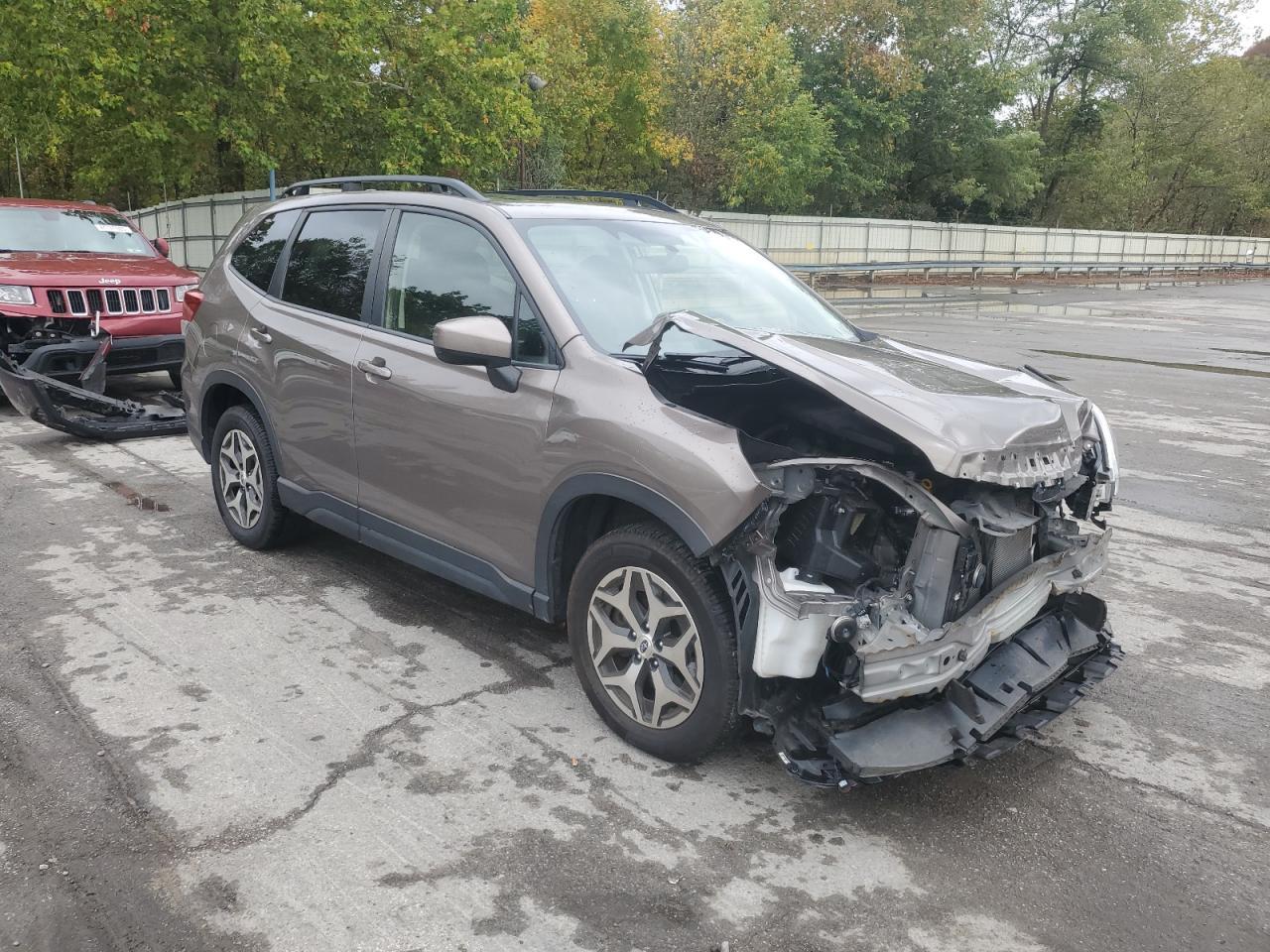 2022 SUBARU FORESTER