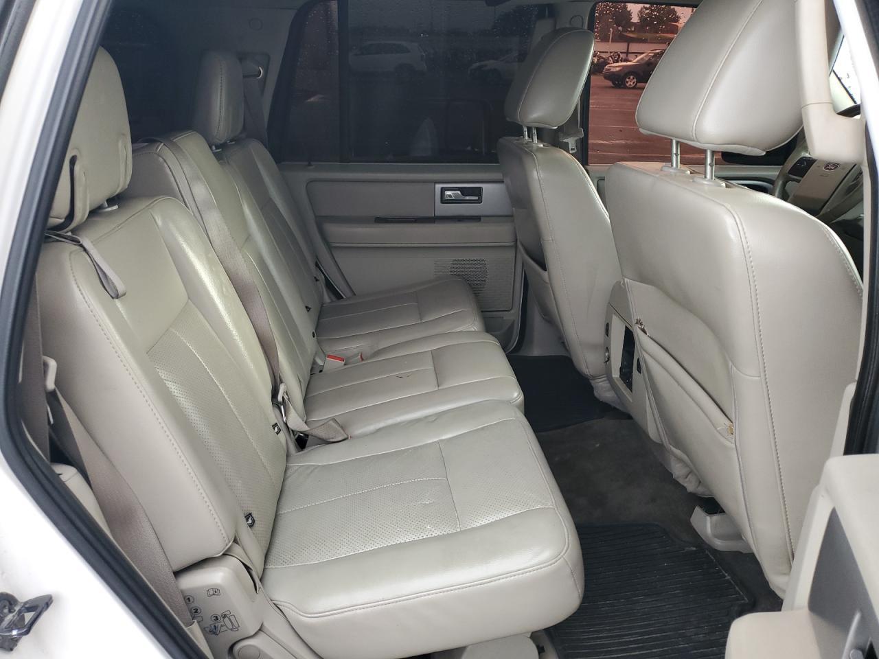 2010 FORD Expedition