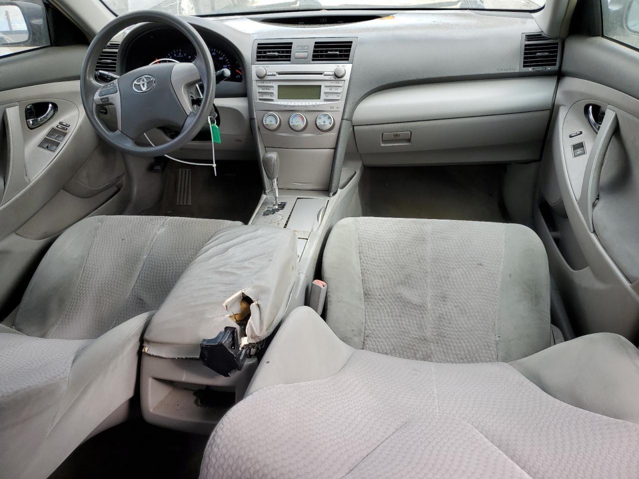 2010 TOYOTA CAMRY