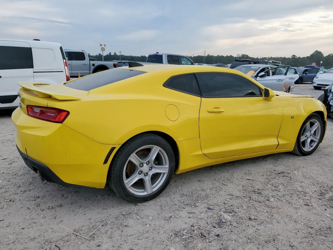 2017 CHEVROLET Camaro