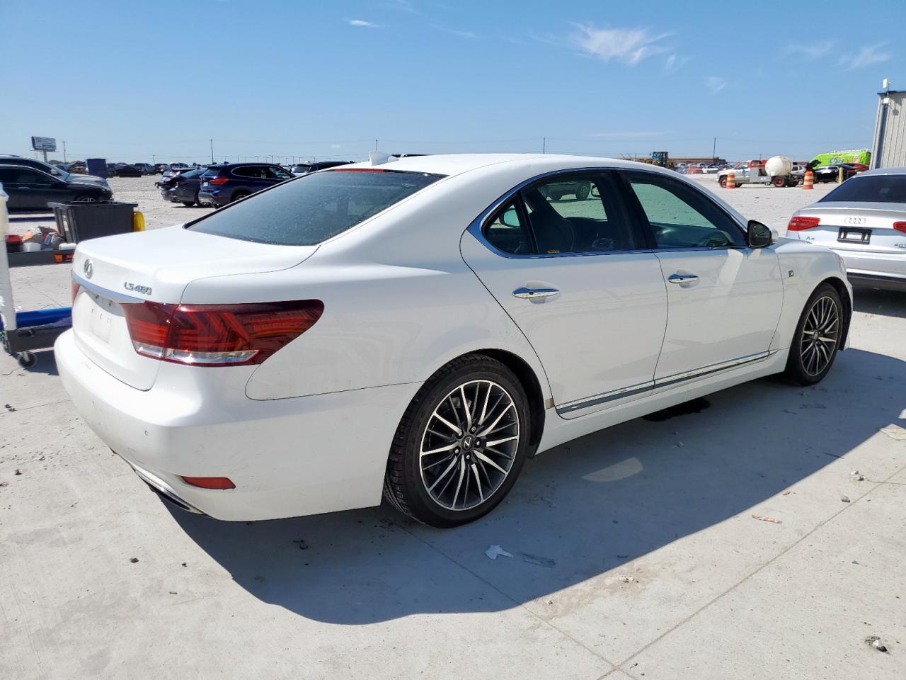 2015 LEXUS LS 460
