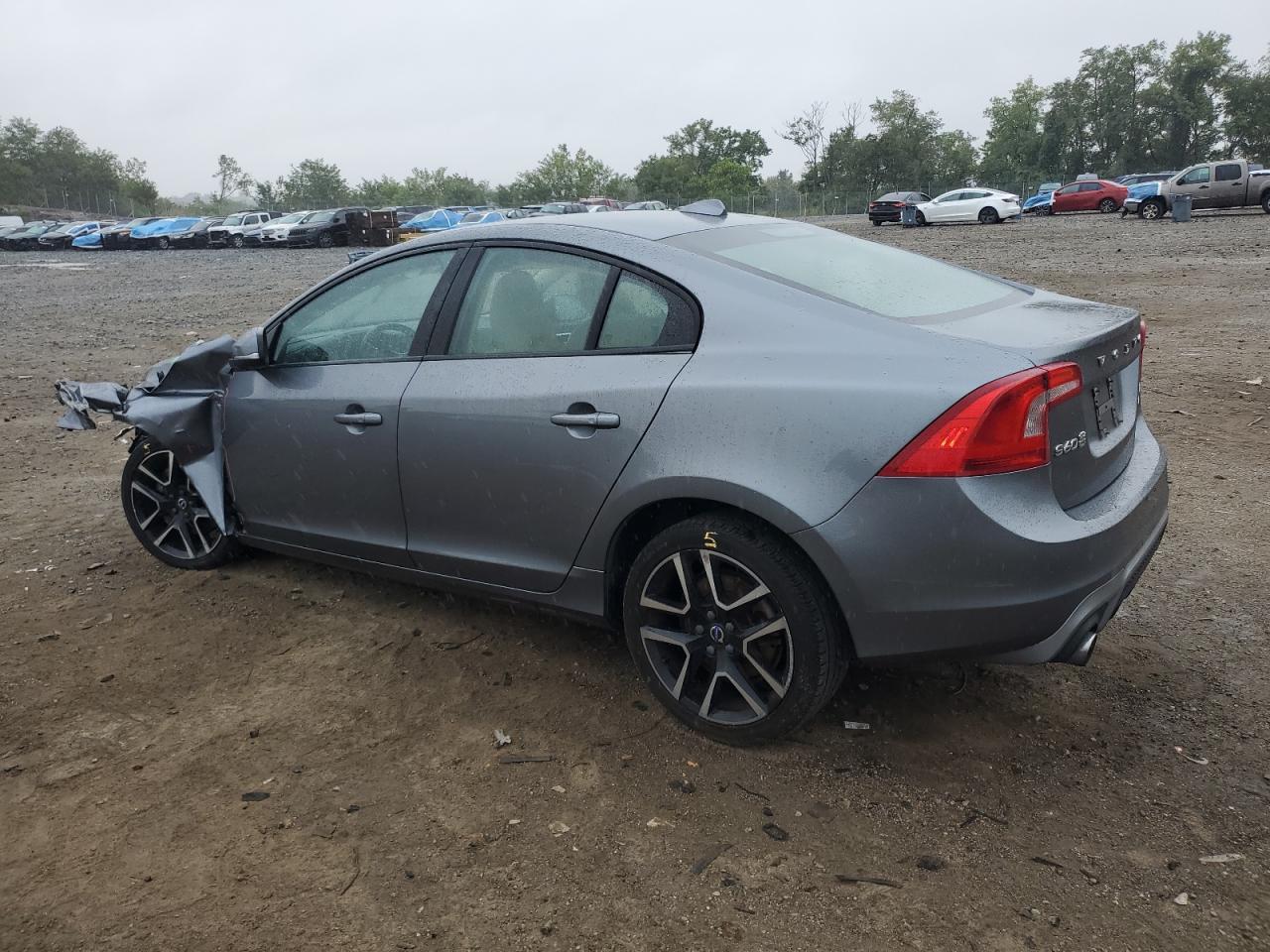 2018 VOLVO S60