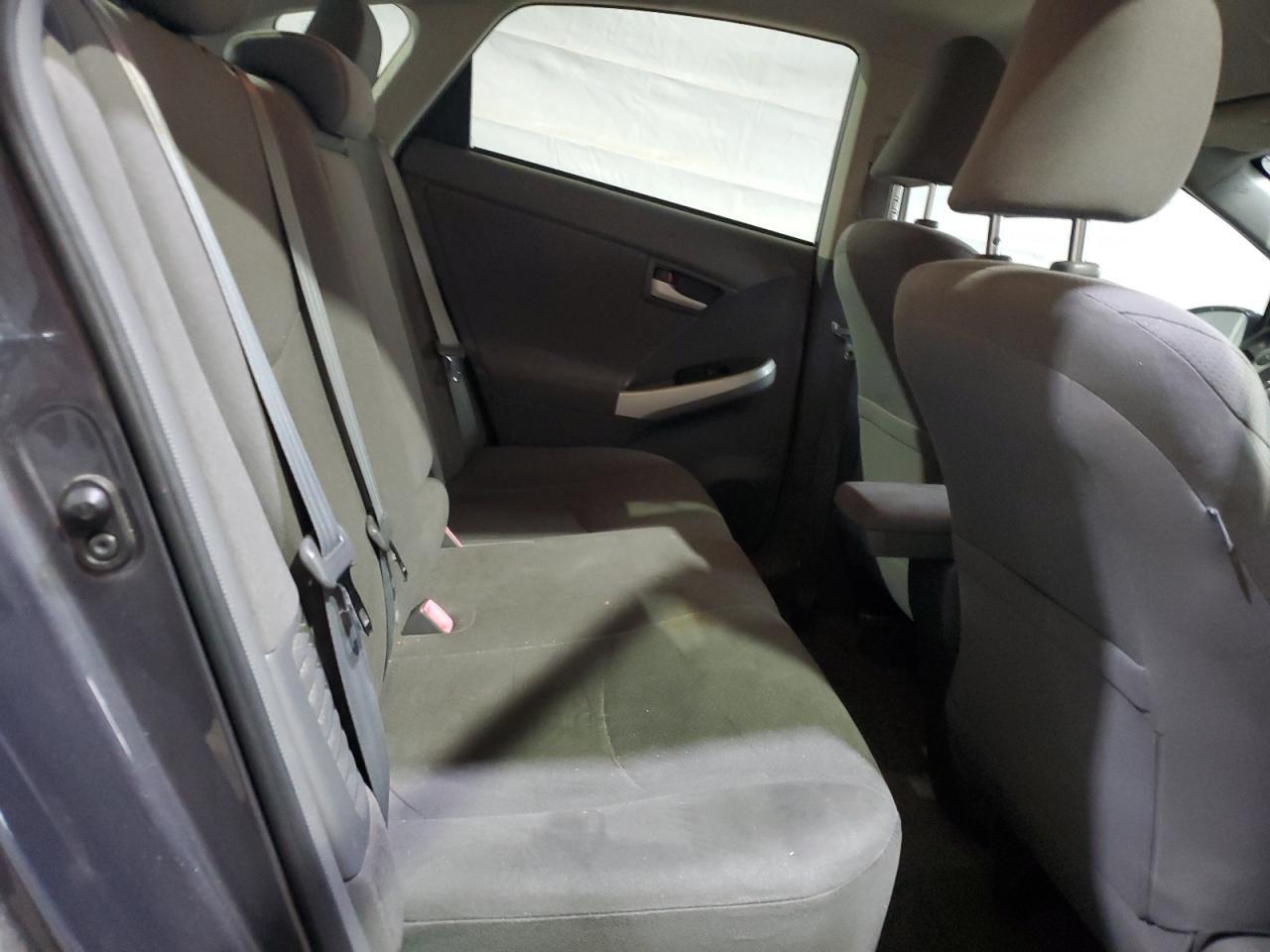 2011 TOYOTA PRIUS