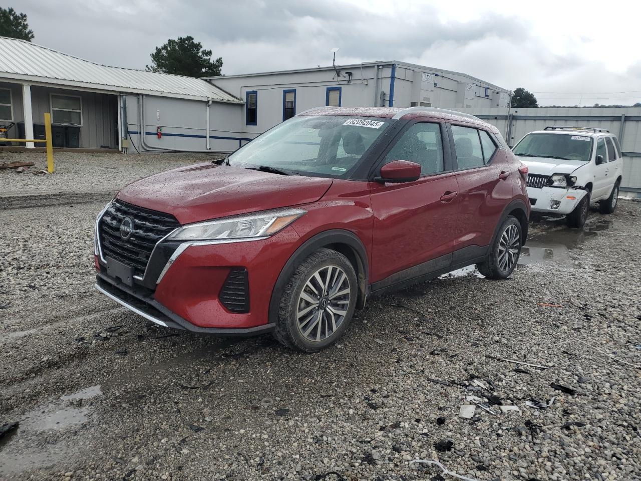 2022 NISSAN KICKS