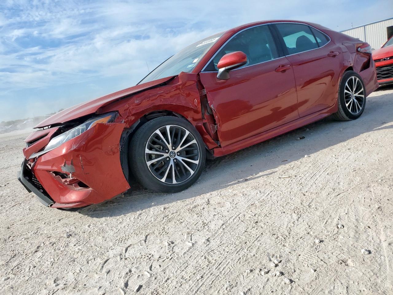 2019 TOYOTA CAMRY