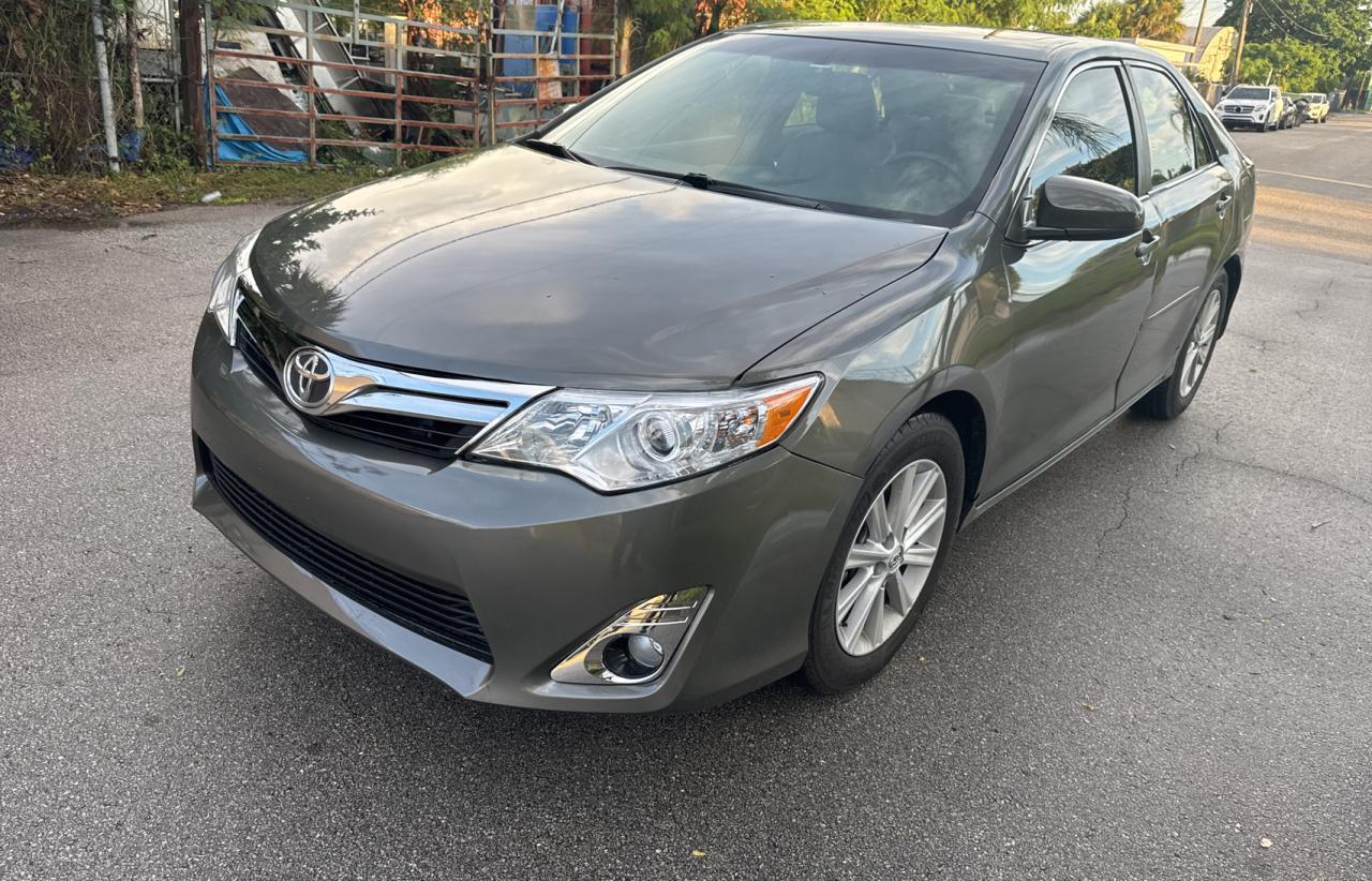 2014 TOYOTA CAMRY