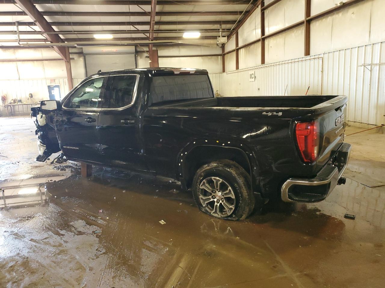 2020 GMC Sierra
