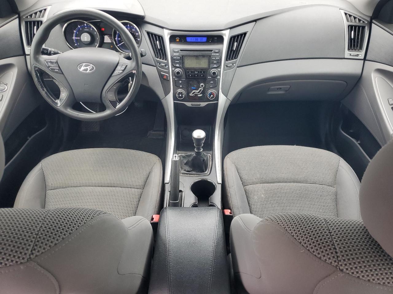 2012 HYUNDAI SONATA