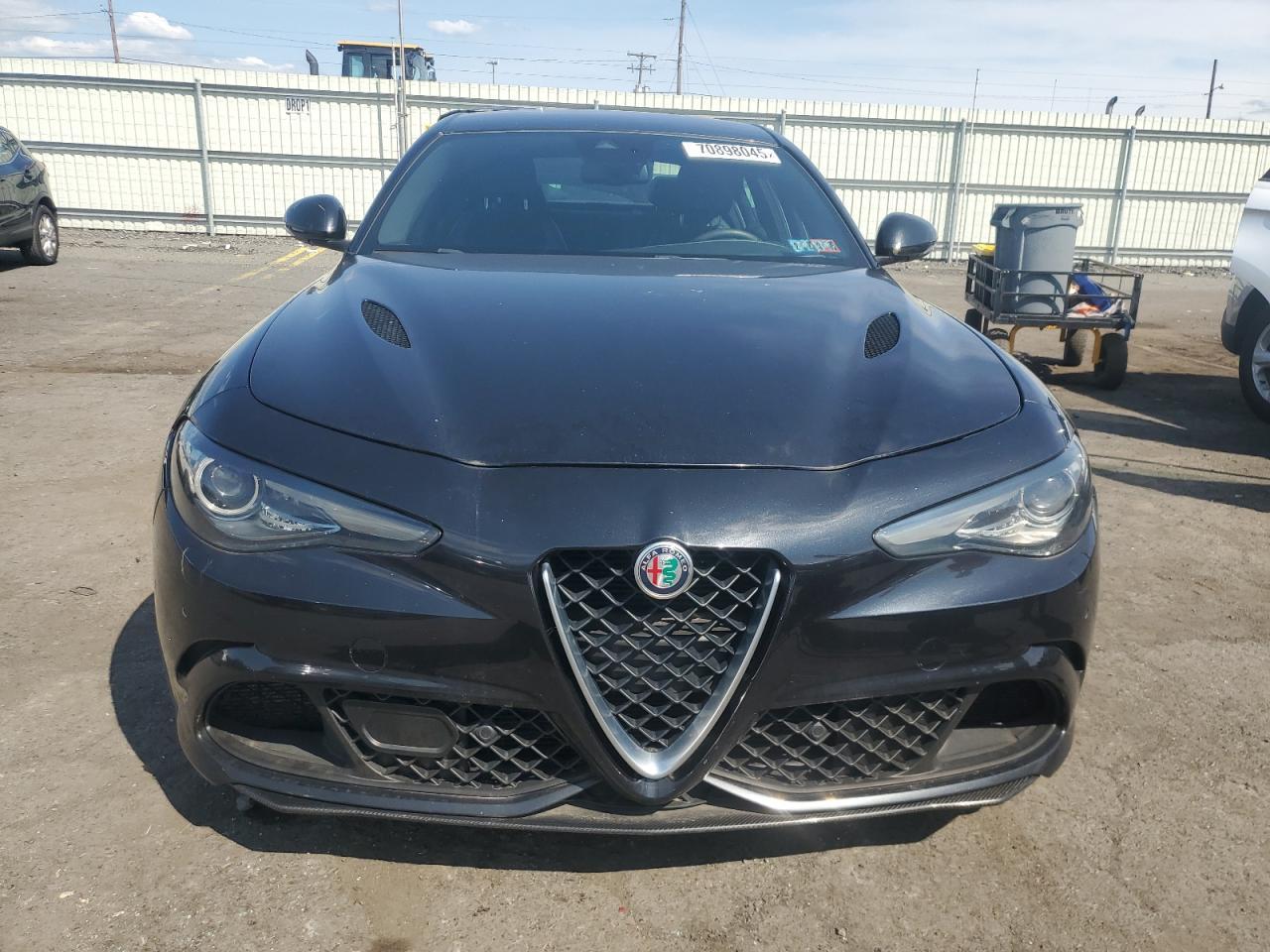 2017 ALFA ROMEO Giulia