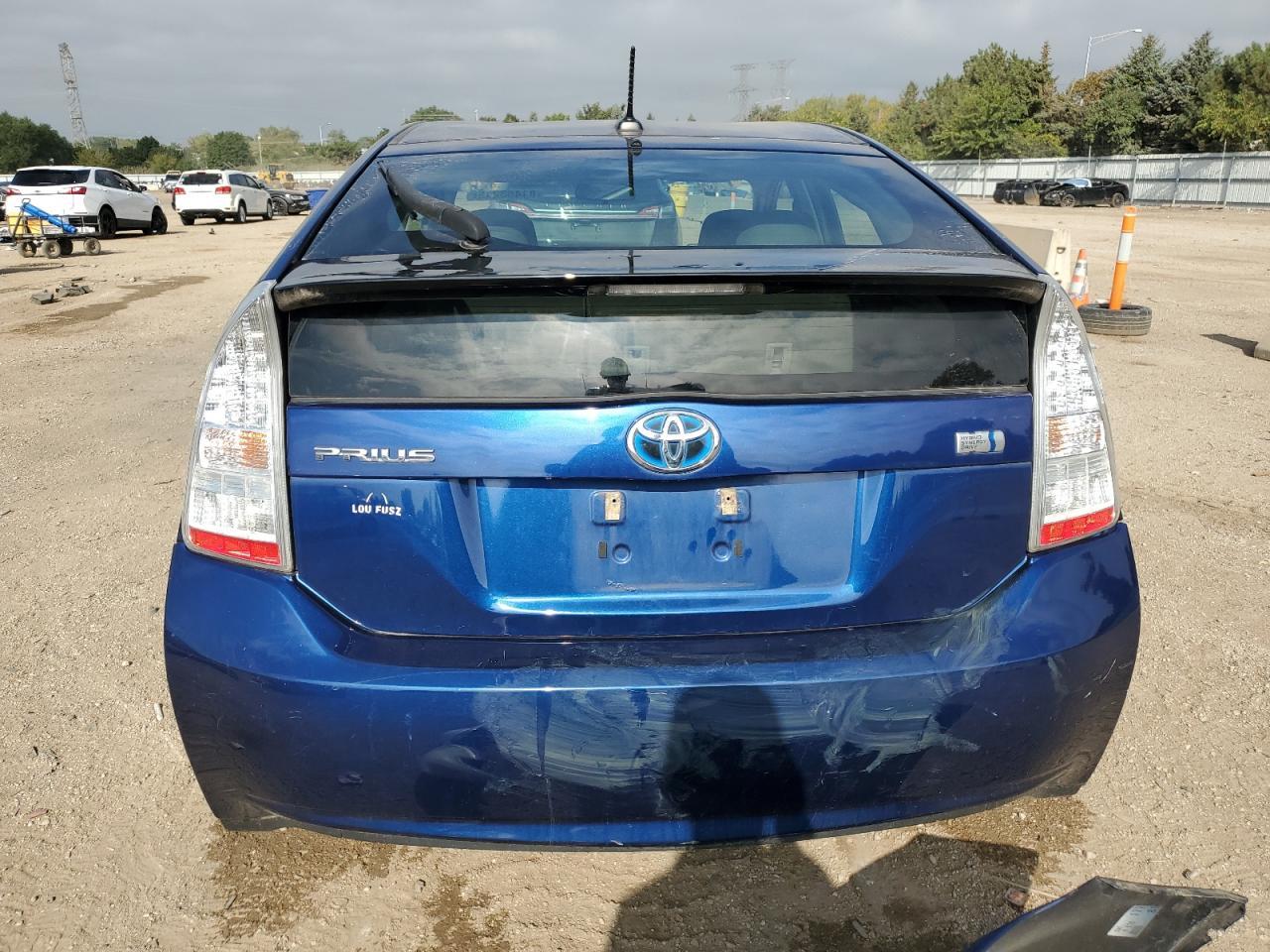2011 TOYOTA PRIUS